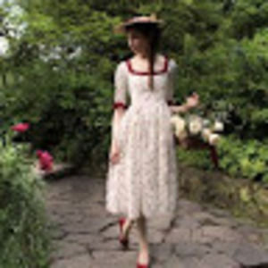 Meet your Posher, Julianna